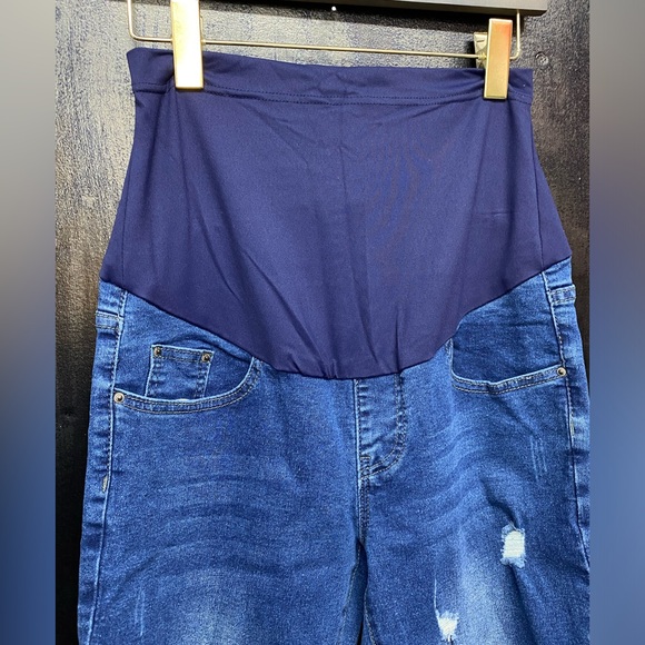 Maternity skinny jean bundle! - Picture 5 of 15